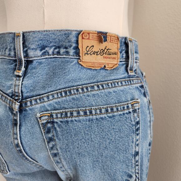 Vintage Y2K Levi Strauss Signature Relaxed Fit High Rise Straight Leg Jeans - Picture 2 of 10